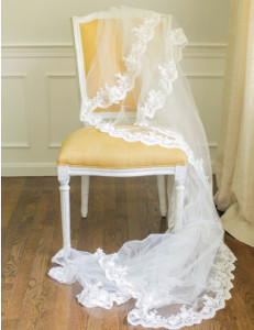 Traditional Lace Veil