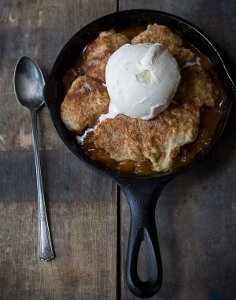 Unforgettable Skillet Peach Cobbler