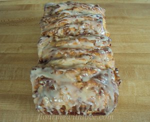 Pull-Apart Apple Fritter Bread