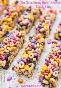 Copycat No-Bake Honey Nut Cherrios Snack Bars