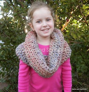 Coziest Crocheted Cowl Ever
