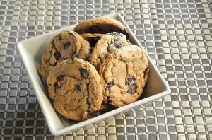 Giant Chocolate Chip Cookies