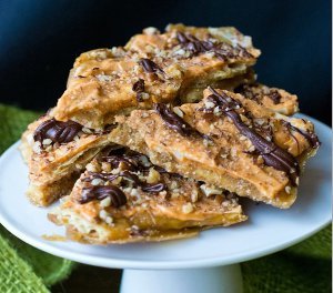 Pumpkin Spice Cracker Candy