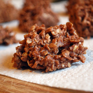 No-Bake Chocolate Coconut Drop Cookies