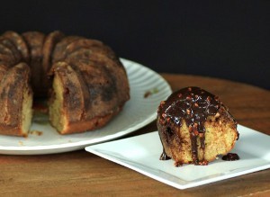 Snickers Bundt Cake Snickers Bundt Cake