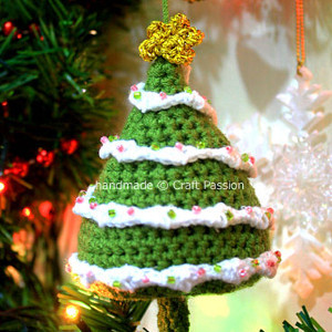 Crazy Cute Crochet Christmas Tree Ornament Allfreeholidaycrafts Com