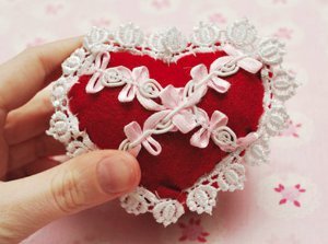 Super-Cute DIY Pin Cushion