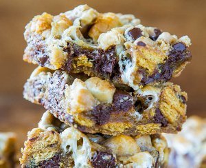 Soft and Gooey Loaded S'mores Bars