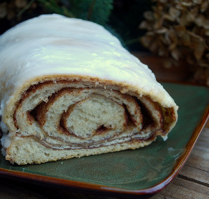 No Knead Cinnamon Loaf