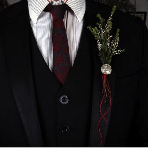 Handsome Heather DIY Boutonniere