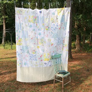 Pretty Patchwork DIY Curtains Pretty Patchwork DIY Curtains
