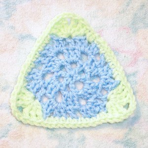 Crochet Granny Triangle