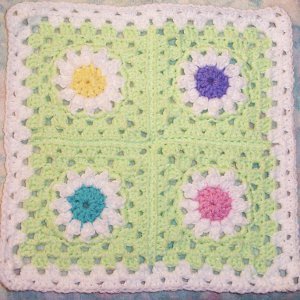 Four Patch Daisy Granny Square