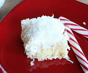 Heavenly Coconut Dream Cake