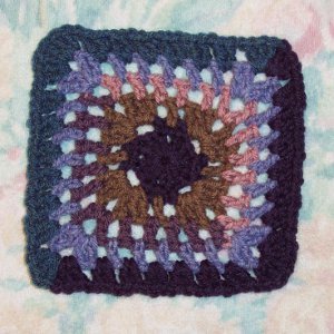 Log Cabin Crochet Square