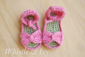 Crochet Baby Sandals | AllFreeCrochet.com