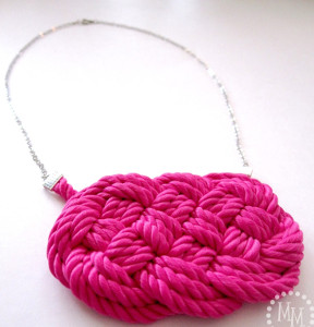 Bright Nautical Knot Necklace Bright Nautical Knot Necklace