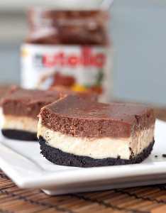 Nutella Cheesecake Bars