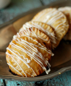 Mini Lemon Hand Pies