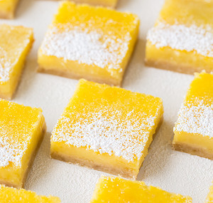 Hint of Summer Lemon Bars