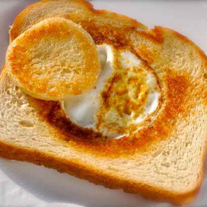 4-Ingredient Copycat Cracker Barrel Egg in a Basket