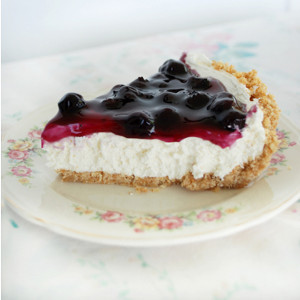 Homemade No-Bake Blueberry Cheesecake Pie