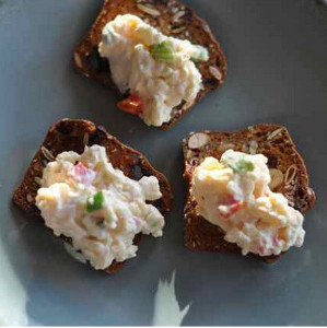 Farmers Market Copycat Pimento Cheese Spread
