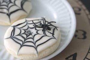 Spooky Spiderweb Cookies