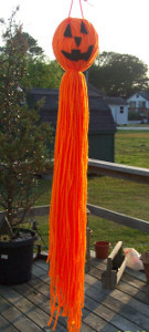 Yarn Jack-O'-Lantern Windsock