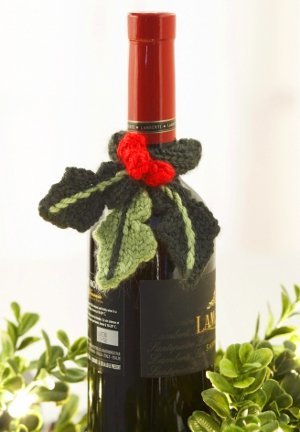 Holly Wine Topper Knitting Pattern