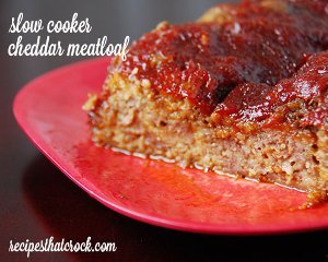 Slow Cooker Cheesy Cheddar Meatloaf