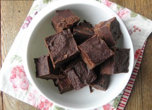 Gluten- and Dairy-Free Peppermint Fudge