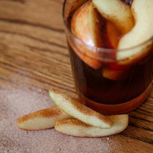 How to Make Hard Apple Cider Recipe for Fall