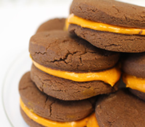 Homemade Halloween Oreos