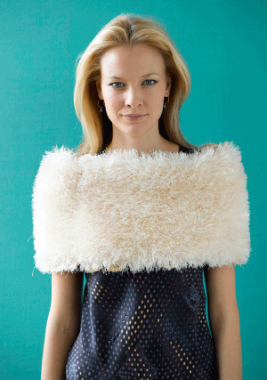 Winter Wedding Capelet