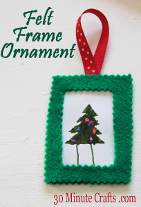 Super Simple Felt Frame Ornament