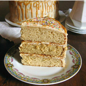 Old Fashioned Caramel Cake