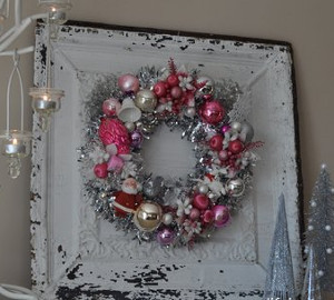 Vintage Christmas Ornament Wreath