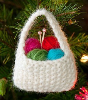 knitted christmas balls