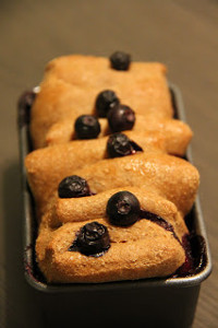 Beautiful Blueberry Pull-Apart Bread