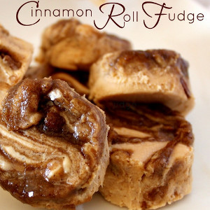 Cinnamon Roll Fudge