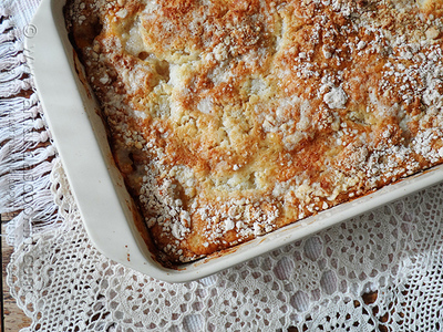 3 Ingredient French Vanilla Peach Cobbler