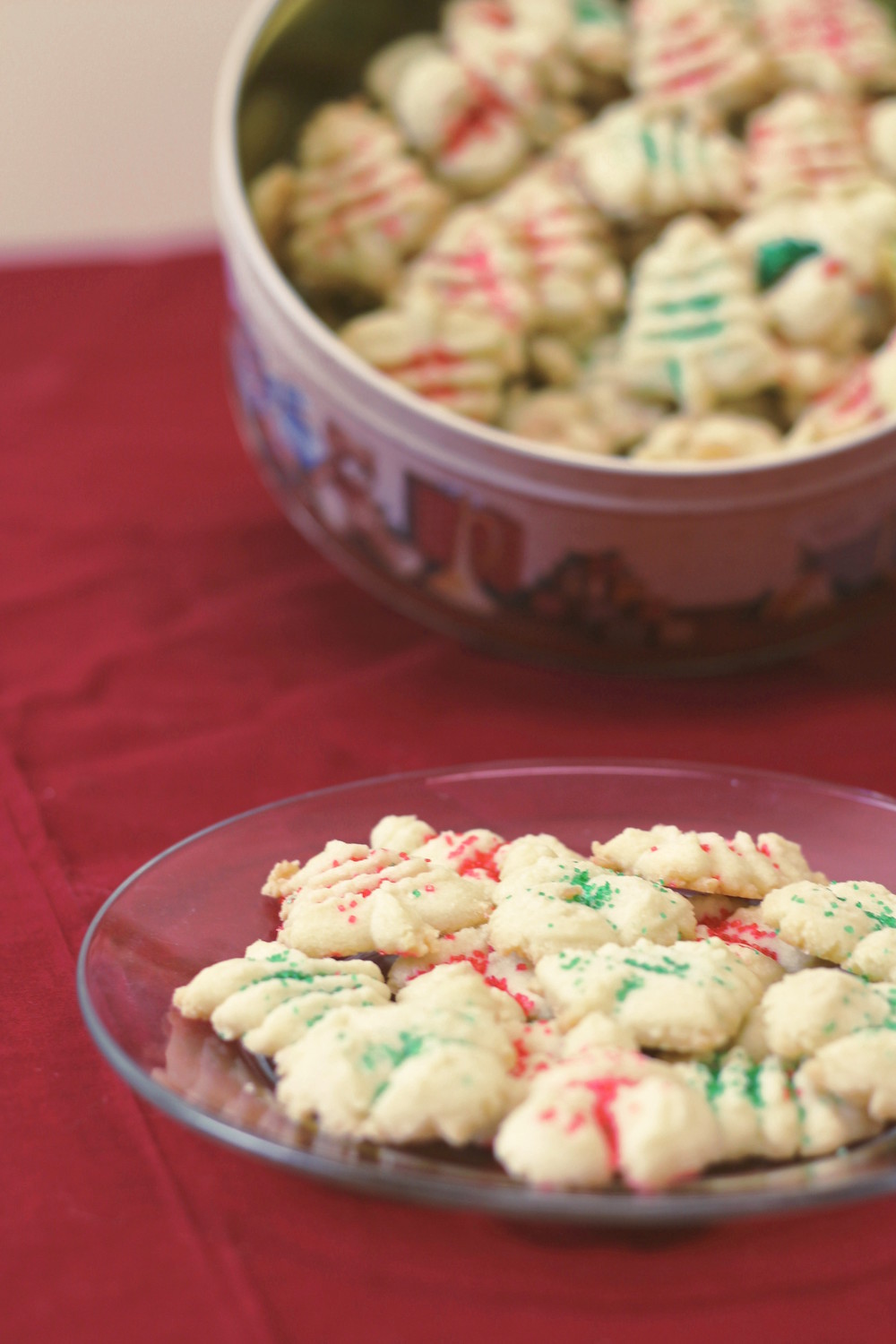 Mom's Best Homemade Spritz Cookies | TheBestDessertRecipes.com