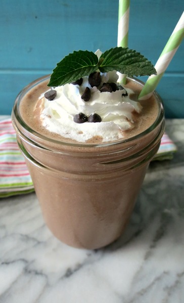 Mint Chocolate Chip Smoothie master