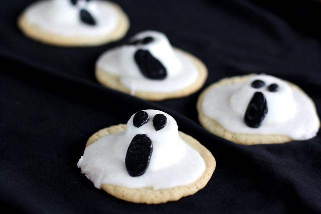 3-D Ghost Cookies 3-D Ghost Cookies