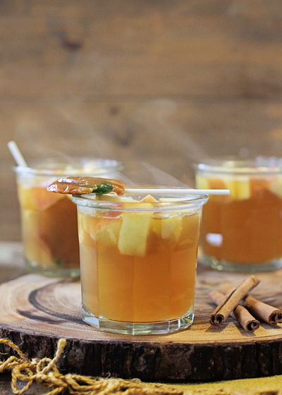 Hot Caramel Apple Cocktail
