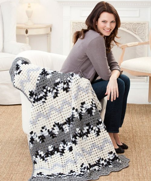 Contemporary Granny Ripple Throw