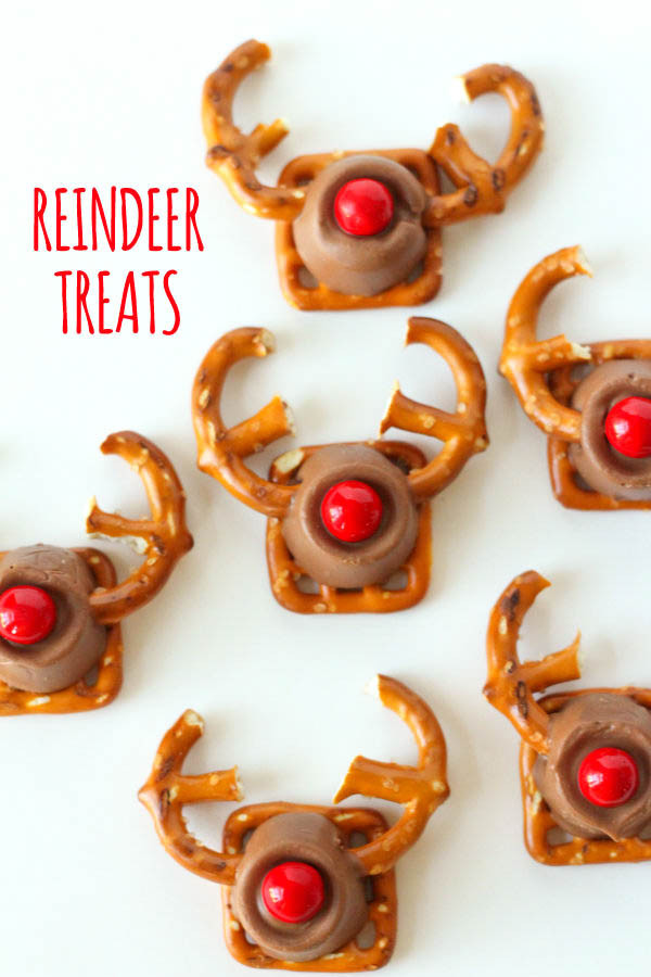 Rudolph Reindeer Treats | TheBestDessertRecipes.com