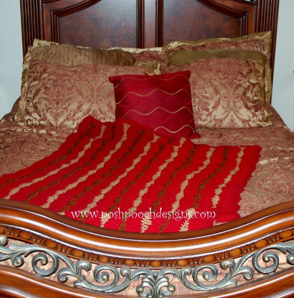 The Queens Jewels Throw