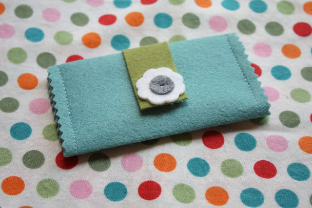 Fuzzy Felt Wallet Card Holder